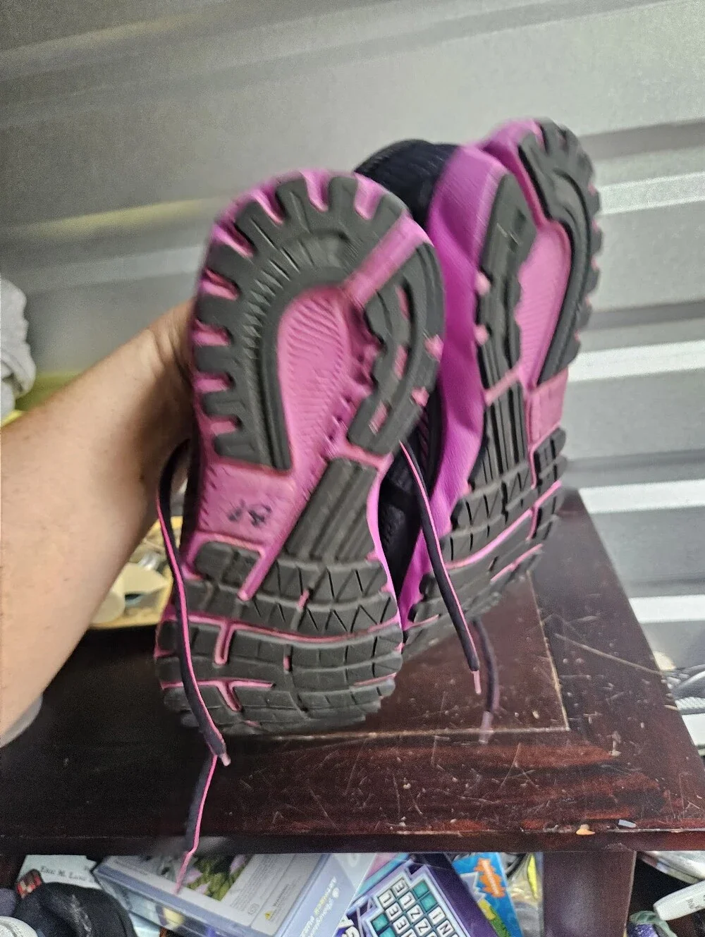 Brooks Womens Adrenaline GTS 20 1202961D062 Black Purple Running Shoes Size 9.5
